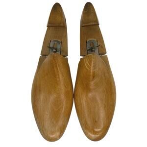 Vintage D. Mackay Wooden Shoe Trees – Size 7D